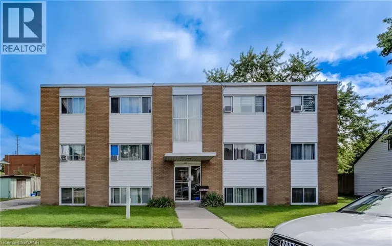 125 SCHLUETER Street, Cambridge, Ontario N3H4B4