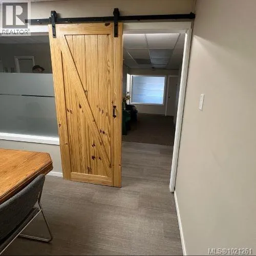 Commercial Sale For Sale