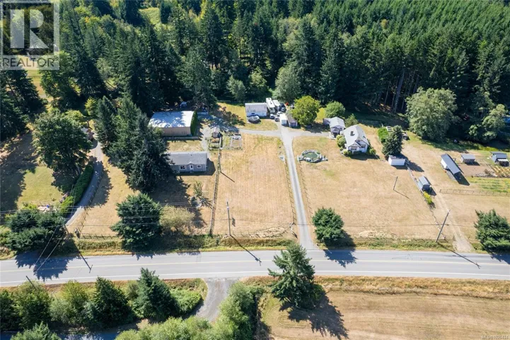 2687 Jingle Pot Rd, Nanaimo, British Columbia V9R6W5