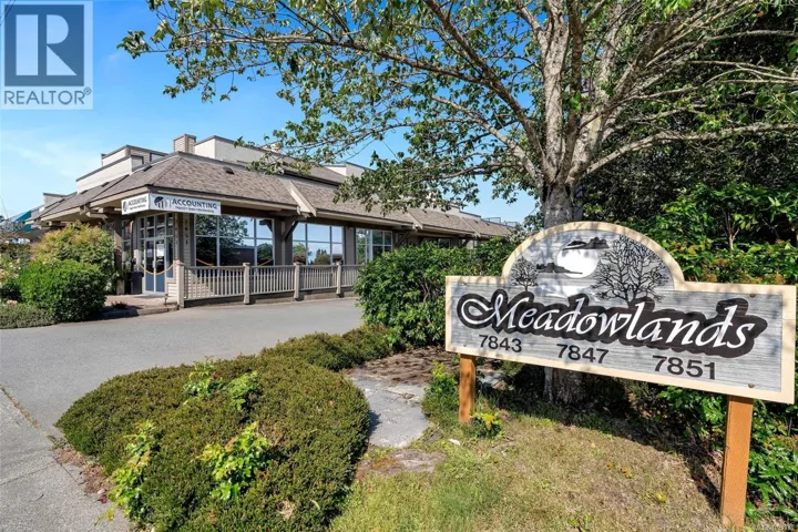 10 7847 East Saanich Rd, Central Saanich, British Columbia V8M2B4