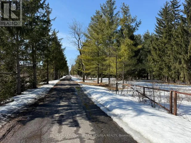970 CAMERON STREET, Ottawa, Ontario K4C1C6