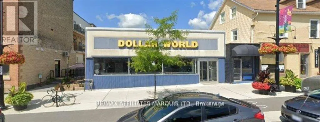 28 BECKWITH STREET N, Smiths Falls, Ontario K7A2B3