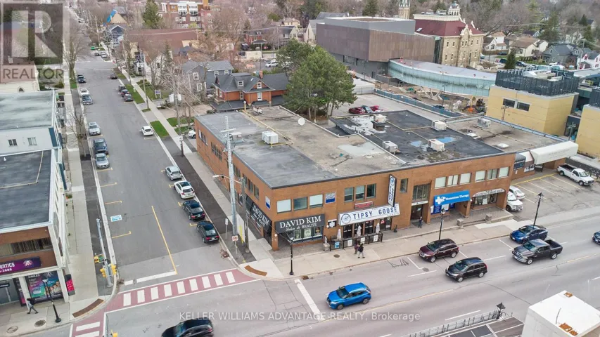 15171 YONGE STREET, Aurora (Aurora Village), Ontario L4G1M1