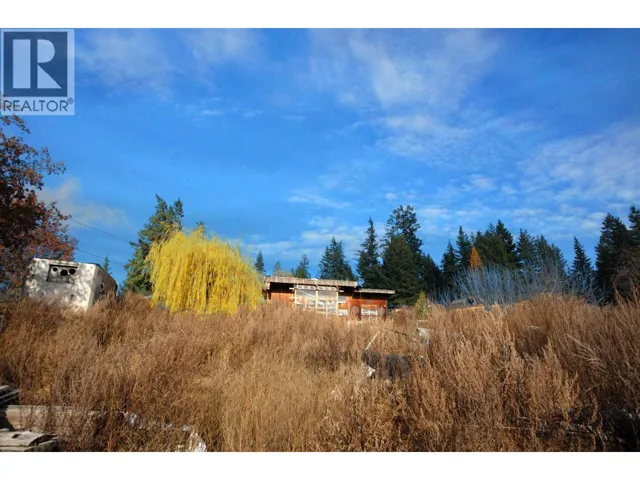 408 GRANDVIEW BENCH Road, Grindrod, British Columbia V0E1Y0
