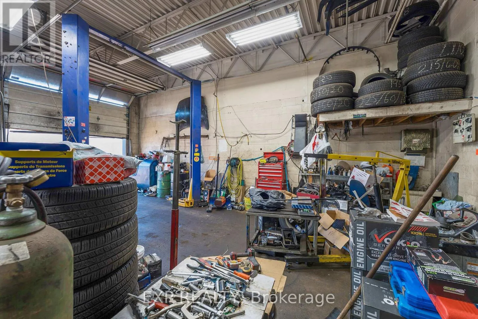 Commercial Sale For Sale