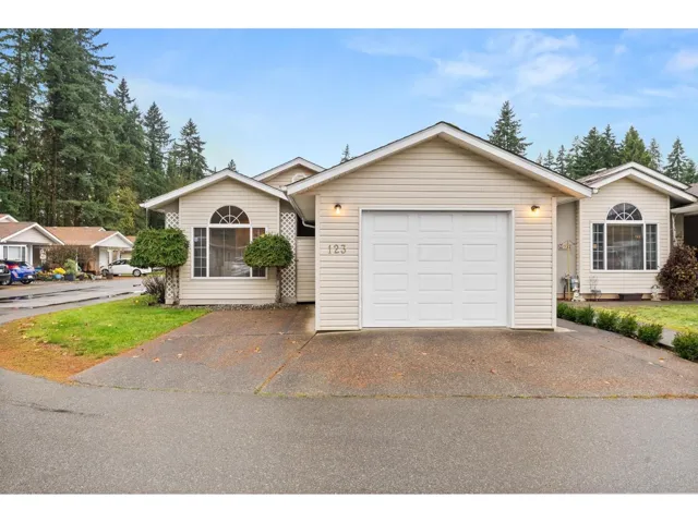 123 9080 198 STREET, Langley, British Columbia V1M3A8