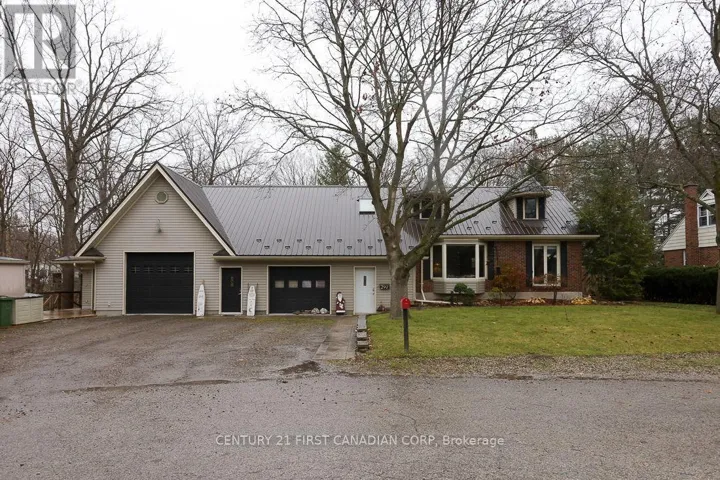 297 ALMA STREET, St. Thomas, Ontario N5P3B9
