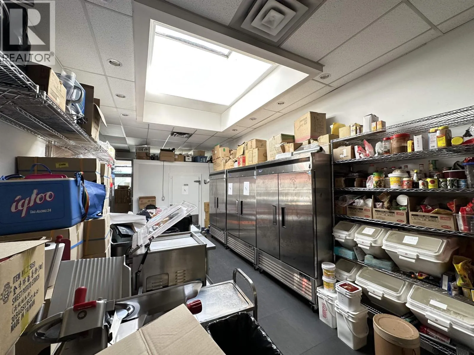 Commercial Sale For Sale