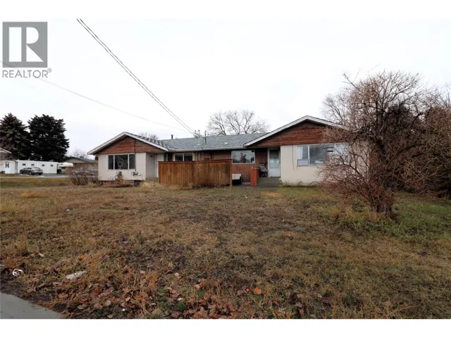 158/160 VICARS Road, Kamloops, British Columbia V2C4N2