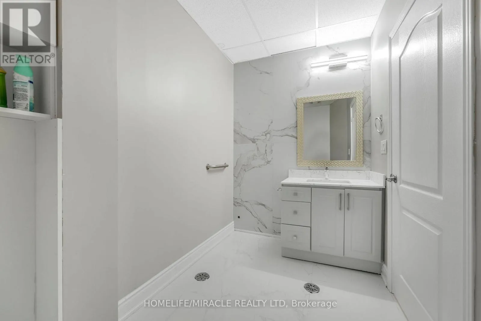 Commercial Sale For Sale