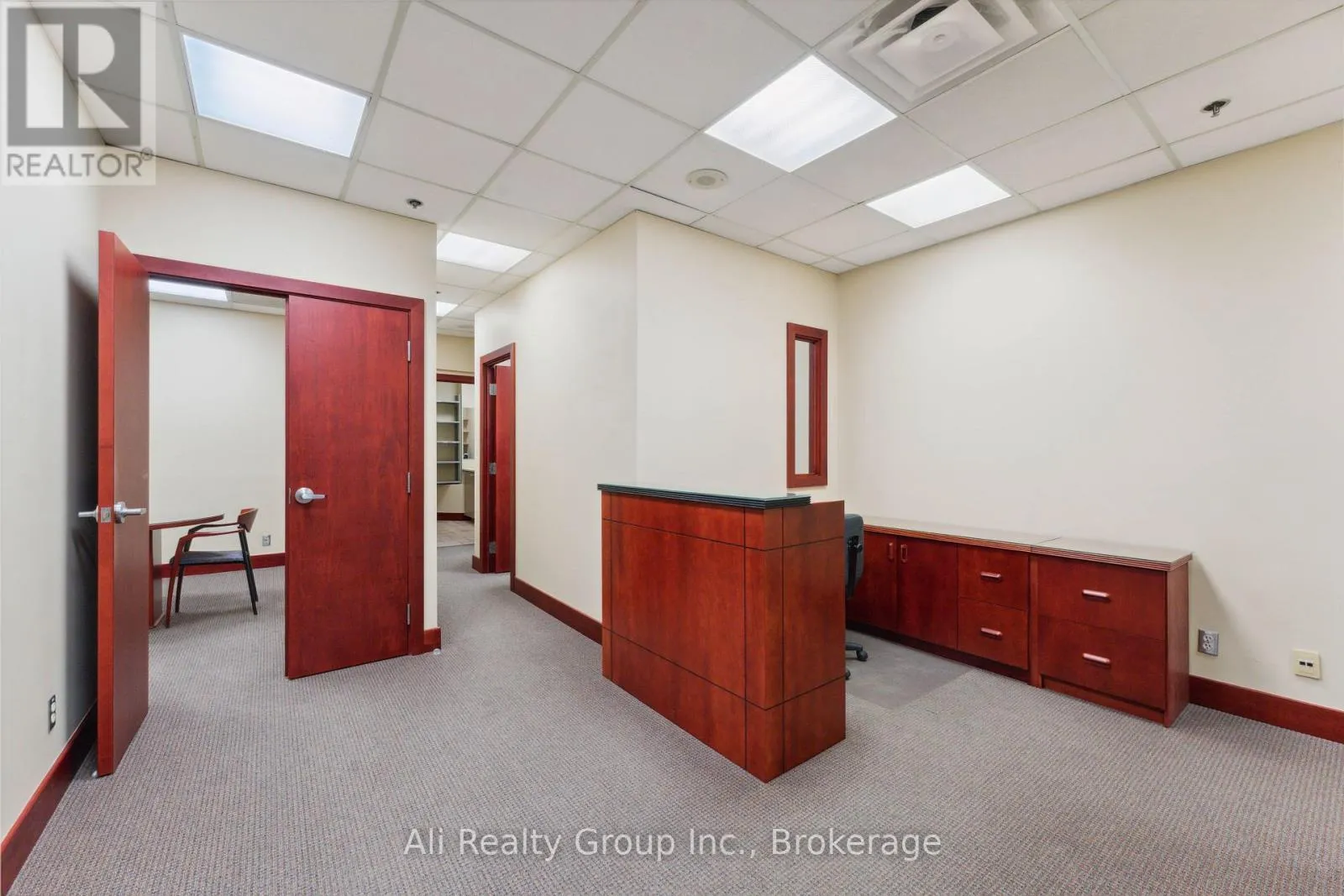 Commercial Sale For Sale