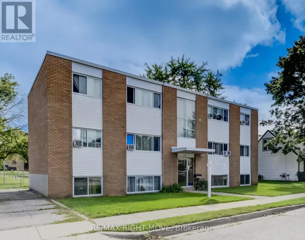 125 SCHLUETER STREET, Cambridge, Ontario N3H4B4