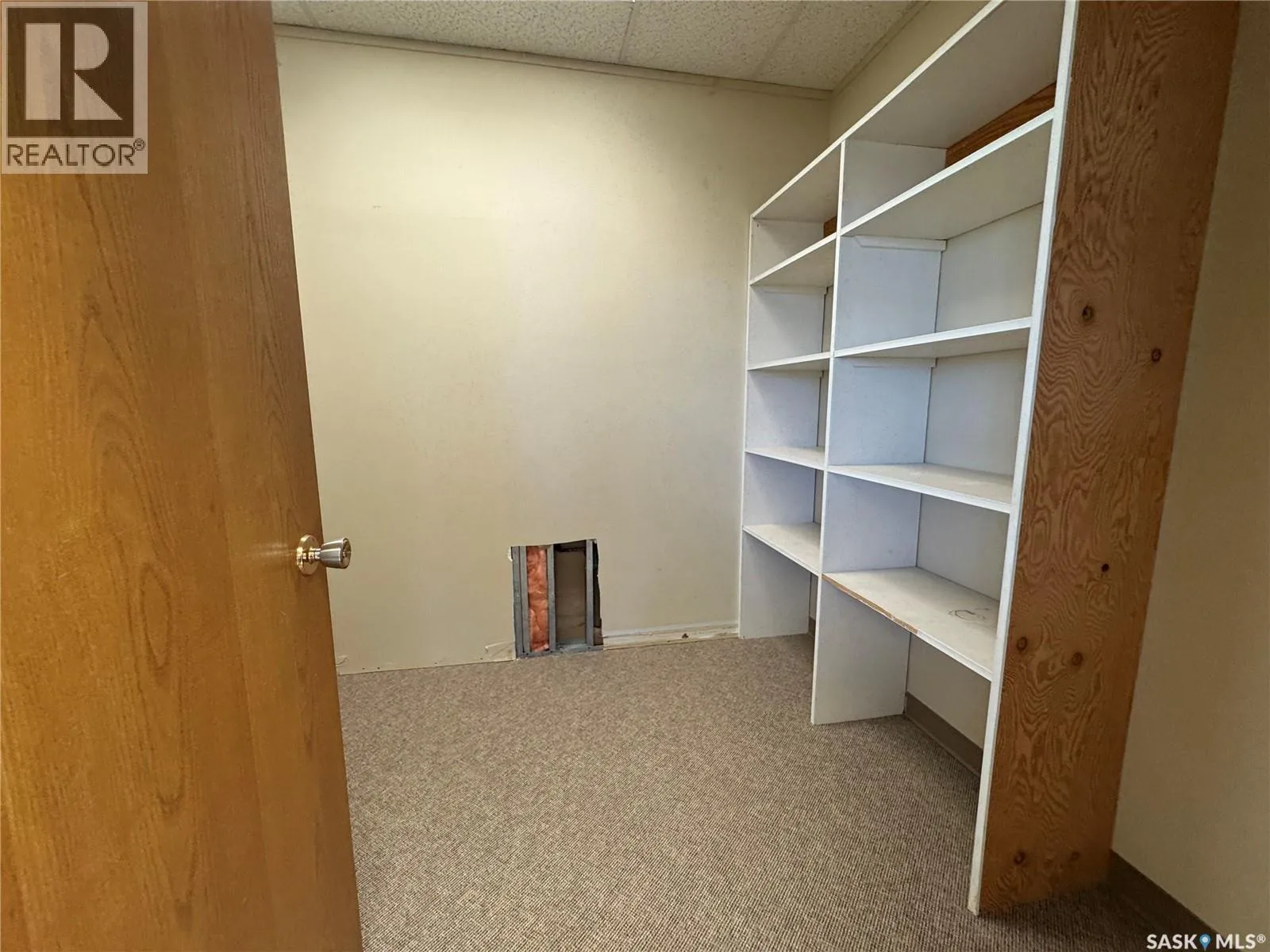 Commercial Sale For Sale