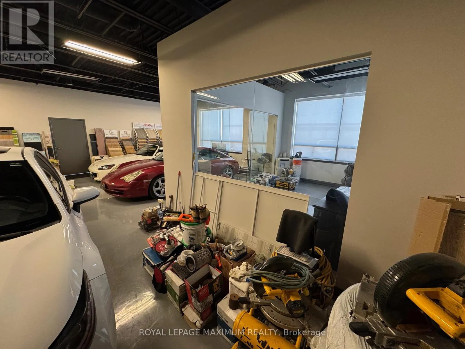 Commercial Sale For Sale