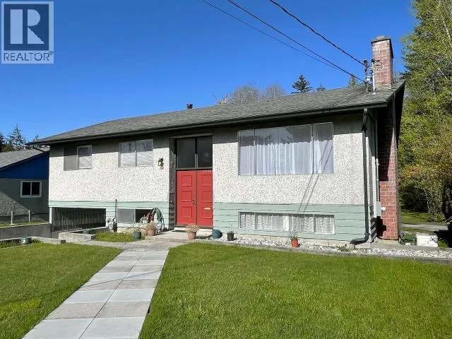5044 MANSON AVE, Powell River, British Columbia V8A3N9