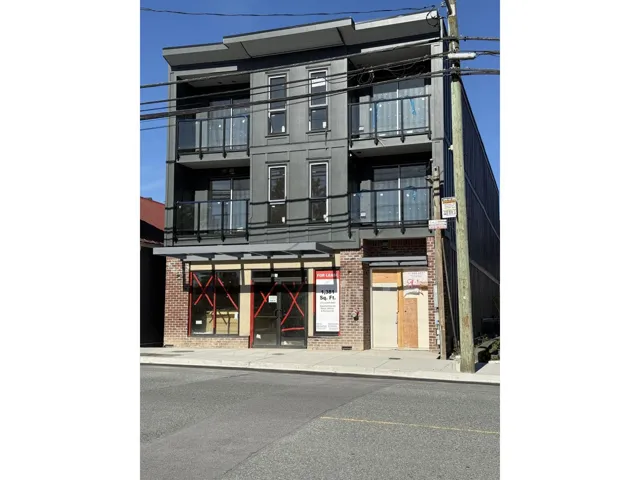 2549 MONTVUE AVENUE, Abbotsford, British Columbia V2S3V2