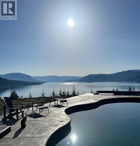 4465 Squilax-Anglemont Road, Scotch Creek, British Columbia V0E1M5