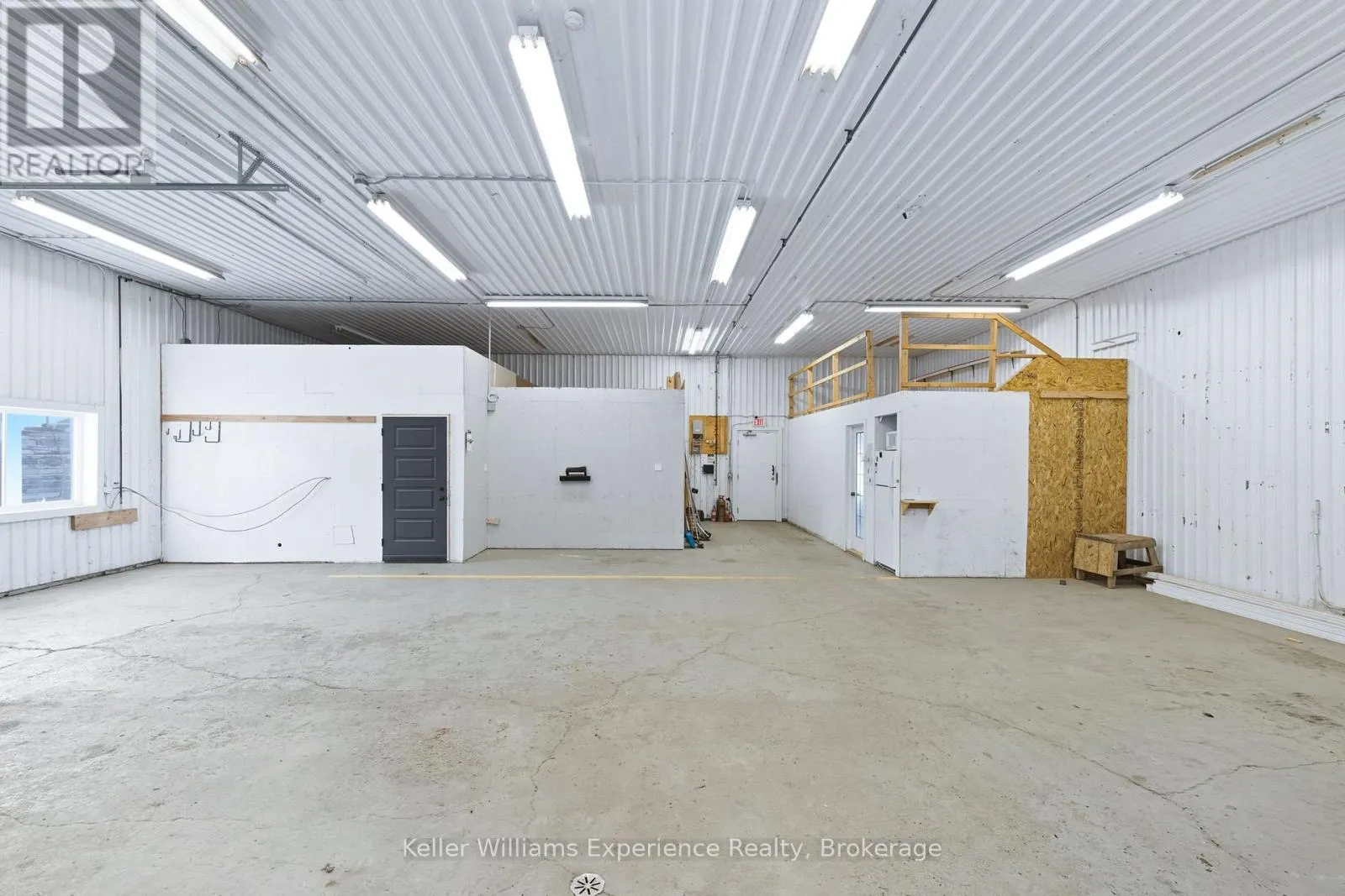 Commercial Sale For Sale