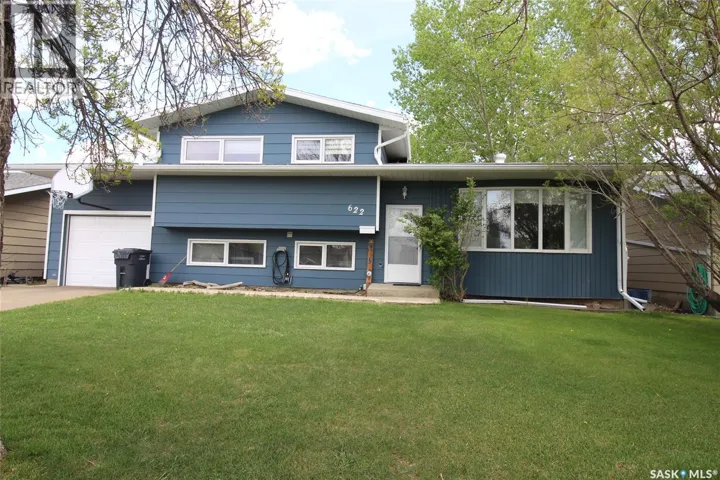 622 9th STREET W, Shaunavon, Saskatchewan S0N2M0