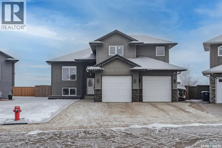 712 Maple COURT, Warman, Saskatchewan S0K4S2
