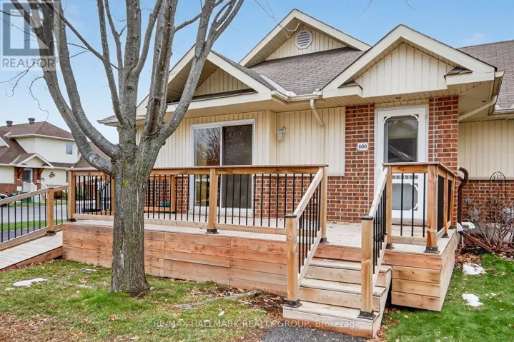 600 SUNBEAM PRIVATE, Ottawa, Ontario K0A2Z0