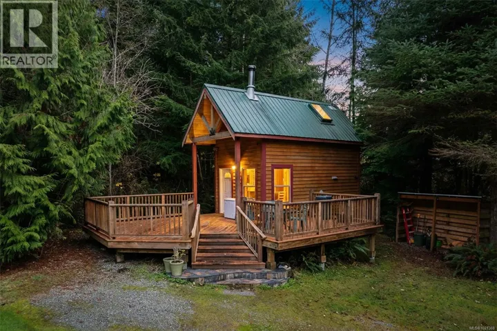 2725 Seaside Dr, Sooke, British Columbia V9Z1G7