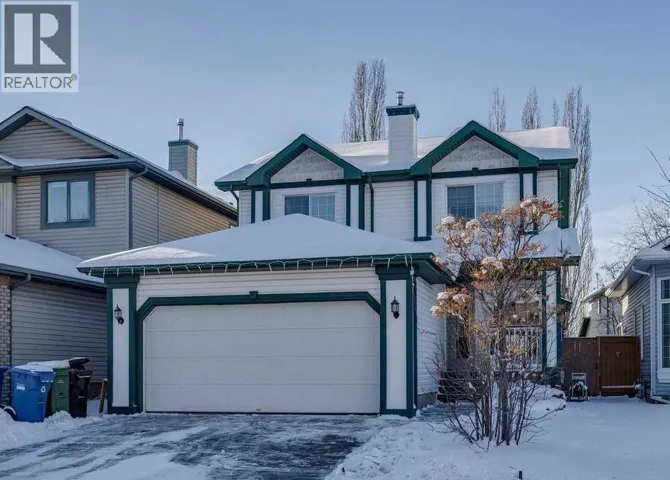 28 Douglas Ridge Green SE, Calgary, Alberta T2Z2Z9