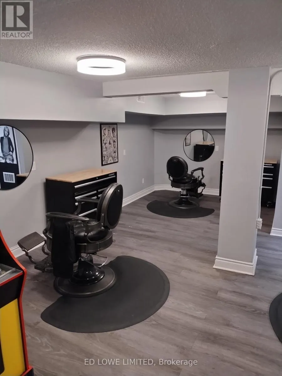 Commercial Sale For Sale