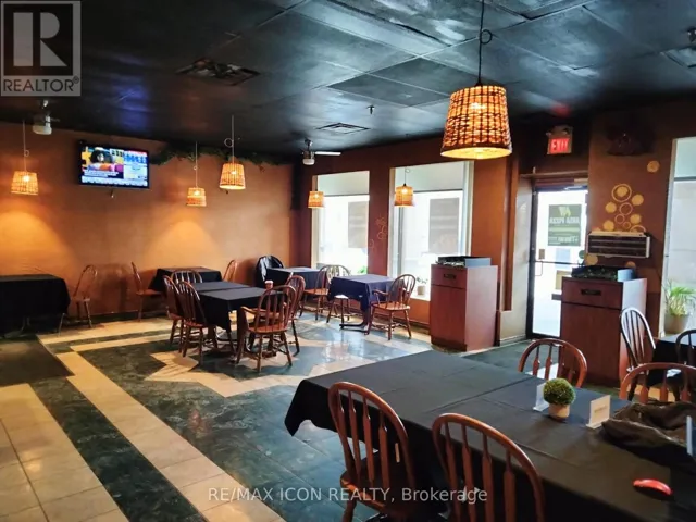 10 & 11 - 775 SOUTHDALE RD ROAD E, London South (South Y), Ontario N6E2C6