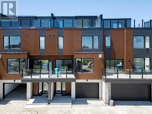 18 - 117 SLADDEN COURT, Blue Mountains, Ontario N0H2P0