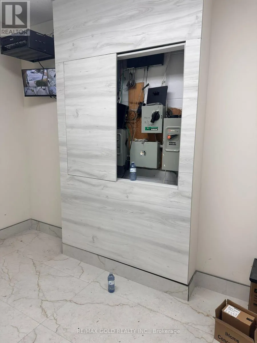 Commercial Sale For Sale