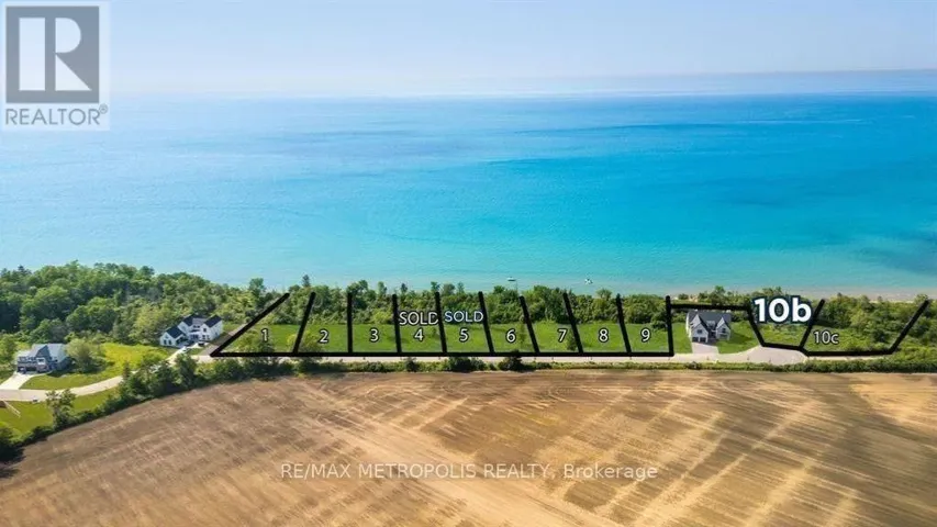 7089 BLUE COAST HEIGHTS, Plympton-Wyoming (Plympton Wyoming), Ontario N0N1E0
