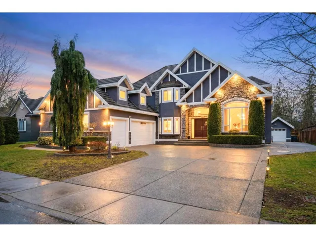 17015 86A AVENUE, Surrey, British Columbia V3X3J1