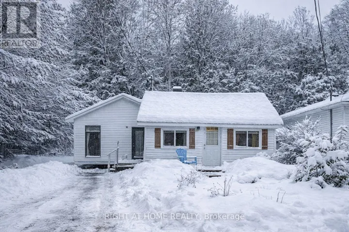 15 WILLIS JAMES LANE, McNab/Braeside, Ontario K7S2A5