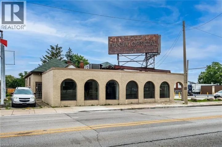 1583 MAIN Street E, Hamilton, Ontario L8H1C4