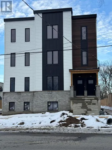 1 - 220 GREENWOOD AVENUE, London South (South A), Ontario N6J3G4