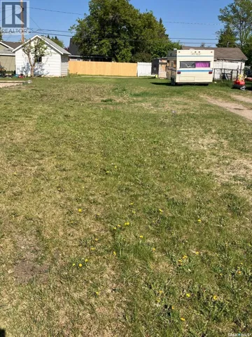903 2nd STREET W, Nipawin, Saskatchewan S0E1E0