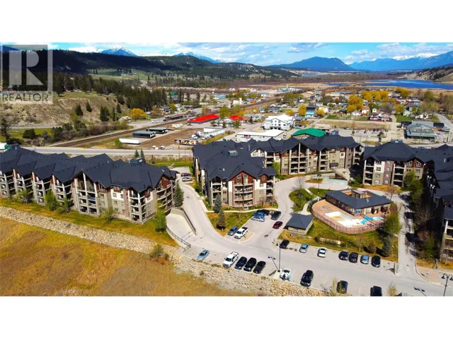 205 THIRD Avenue Unit# 3117, Invermere, British Columbia V0A1K7