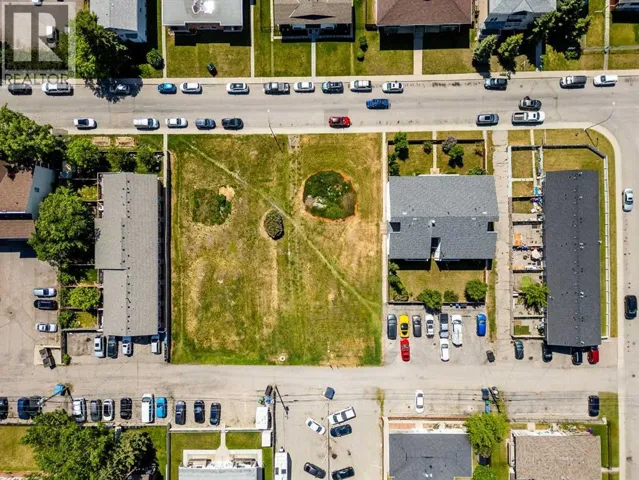 4320 75 Street NW, Calgary, Alberta T3K2P7