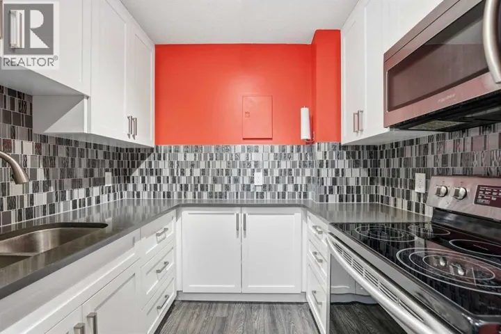 707, 4944 Dalton Drive NW, Calgary, Alberta T3A2E6