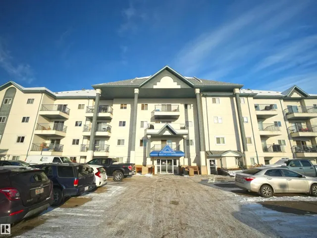 #303 9620 174 ST NW, Edmonton, Alberta T5T6B9