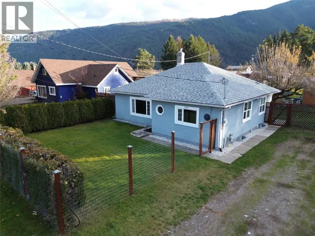 580 Cameron Avenue, Grand Forks, British Columbia V0H1H4