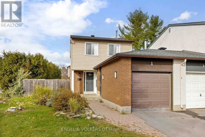 1 BERKSHIRE WAY, Ottawa, Ontario K2J2B1