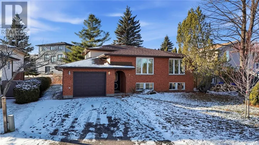 1735 HAVENBROOK Drive, Sudbury, Ontario P3A5C9