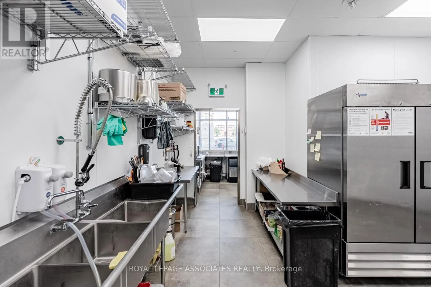 Commercial Sale For Sale