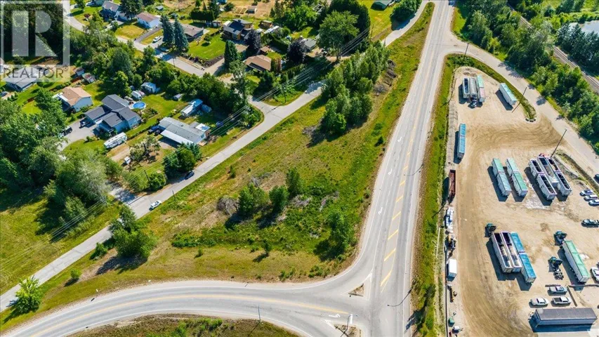 2170 Bayview Road, Castlegar, British Columbia V1N4T7