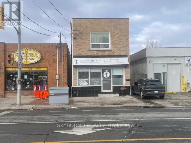 STORE - 486 ROGERS ROAD, Toronto (Keelesdale-Eglinton West), Ontario M6M1B1