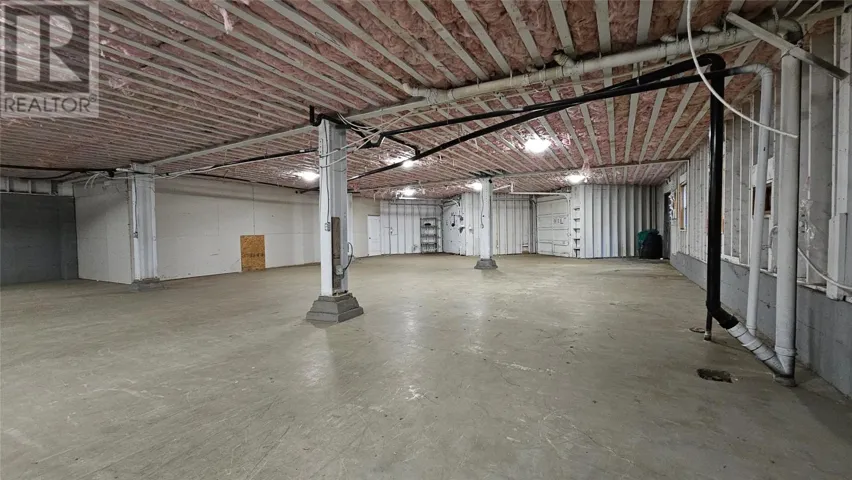 1147 Topsail Road, Mount Pearl, Newfoundland & Labrador A1N5G2