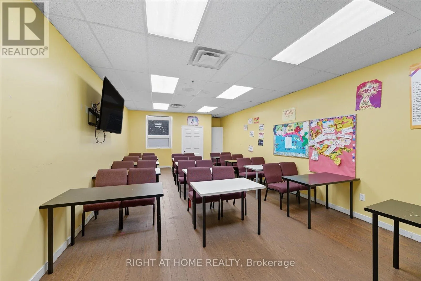 Commercial Sale For Sale