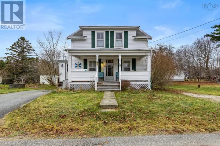 6 Ryers Lane, Shelburne, Nova Scotia B0T1W0